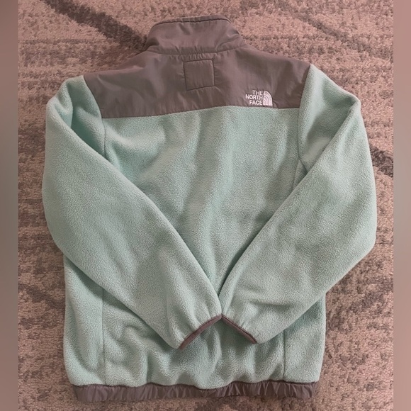 The North Face Jacket Girls XL - Picture 4 of 5